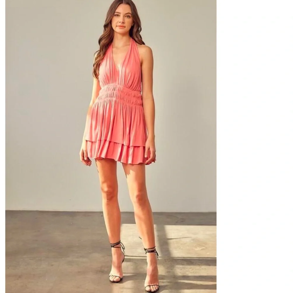 Pink Halter Neck romper - Picture 3 of 13